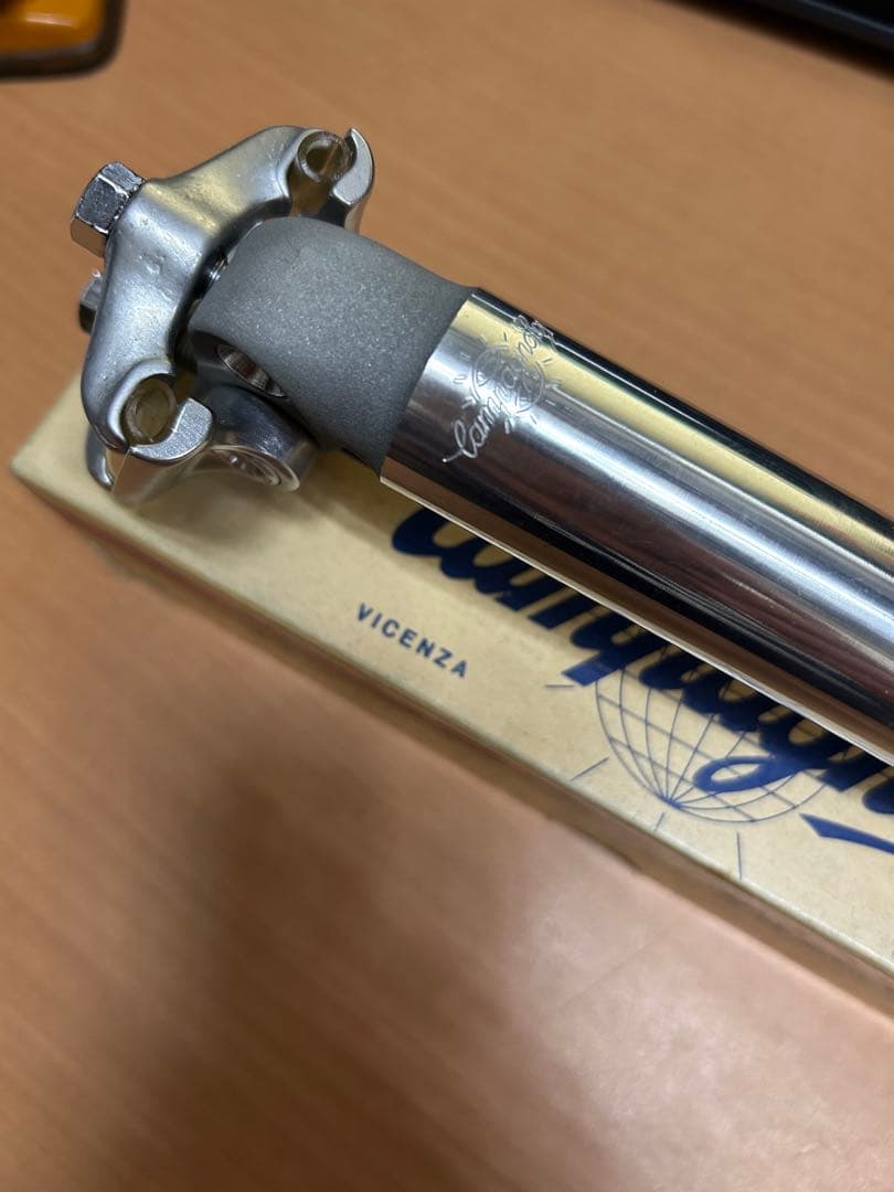Campagnolo レコードシートポスト φ27.0の 2本締め 新品箱入り