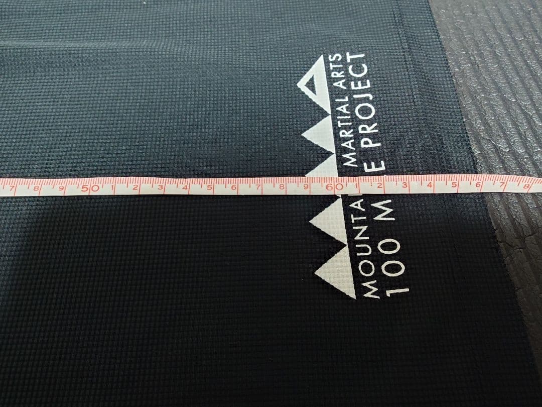 MOUNTAIN MARTIAL ARTS ノースリーブ レーシング 迷彩 黒