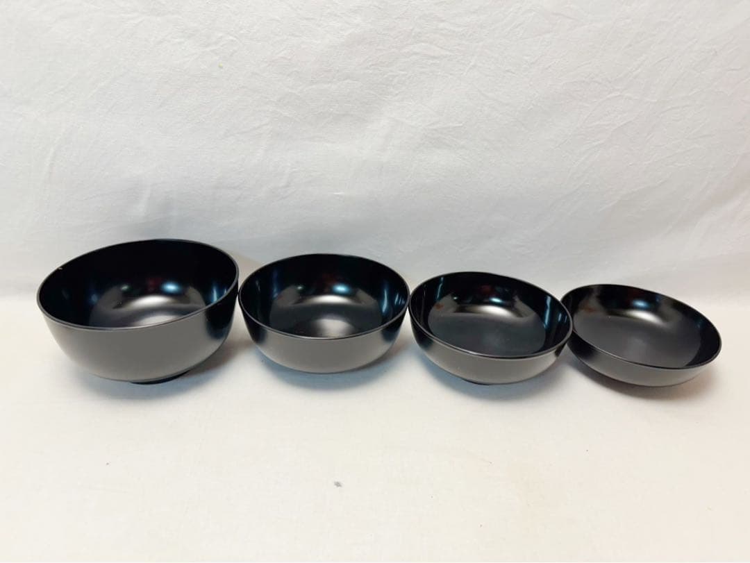 懐石道具 木製黒真塗 四つ椀 5客揃え 吸い物椀 汁椀 小丸椀 箱無