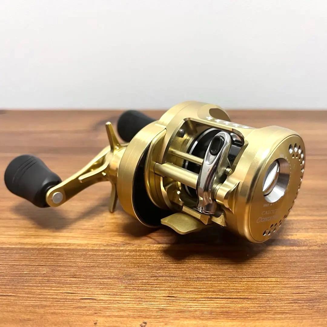 【美品】SHIMANO 14カルカッタ コンクエスト 100 ノーマルギア 右