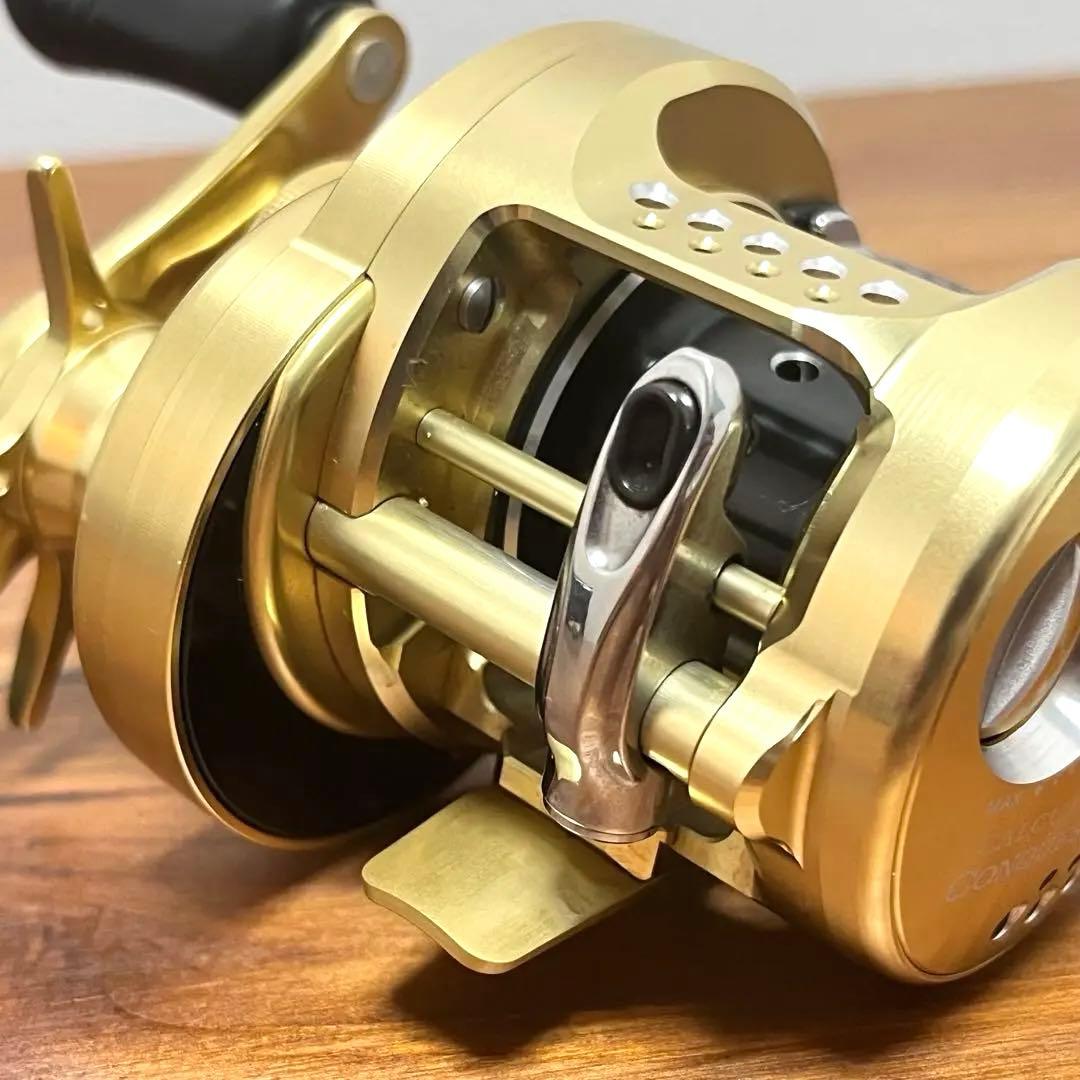 【美品】SHIMANO 14カルカッタ コンクエスト 100 ノーマルギア 右