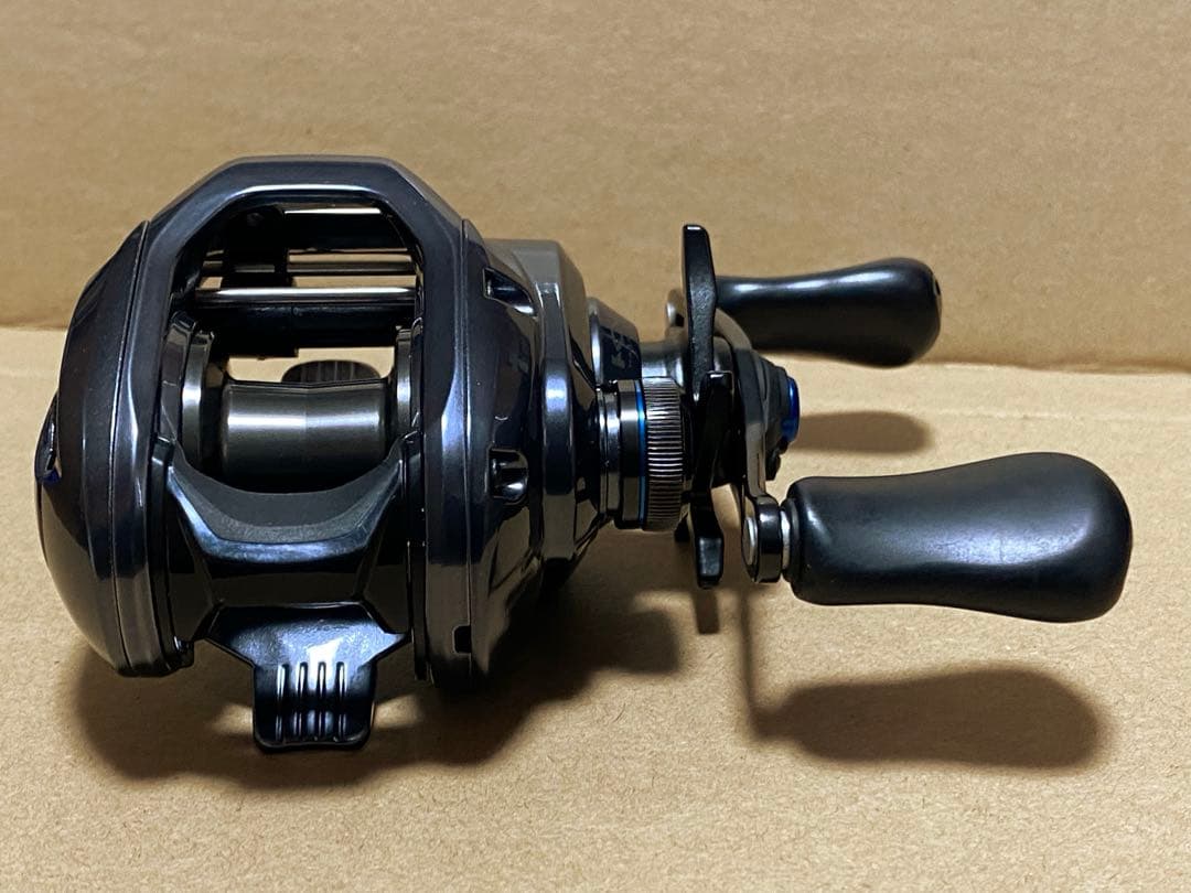 美品‼️機関良好‼️シマノ24SLX 70 右ハンドル仕様