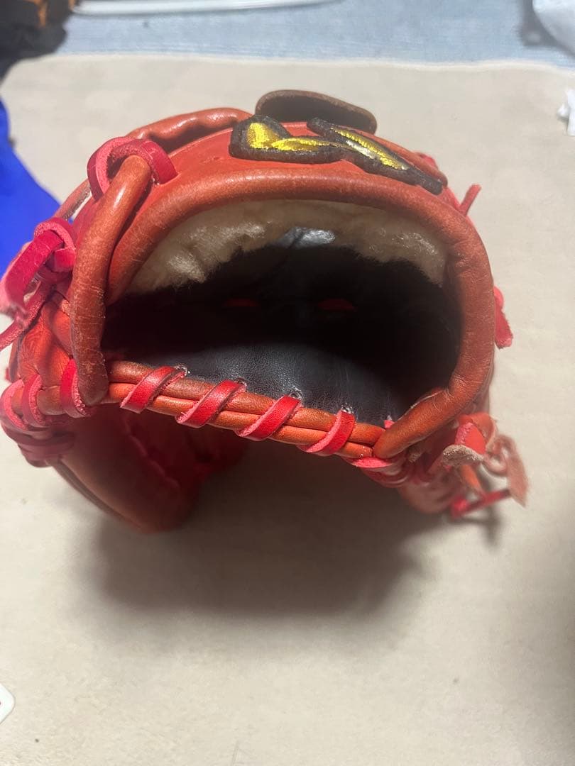 ワールドペガサス硬式投手用グラブ