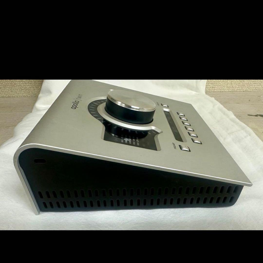 APOLLO TWIN Duo サンダーボルト ケーブル デッキセーバー付