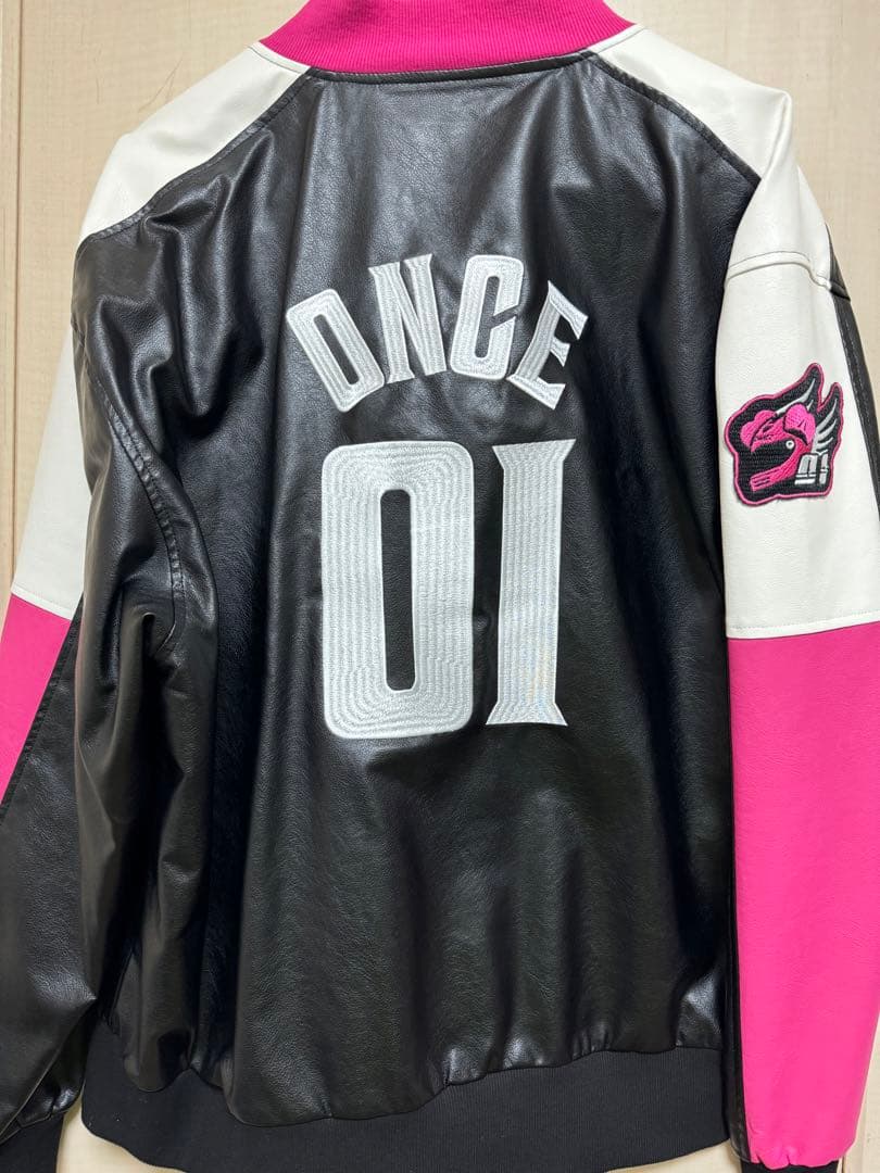 twice READY TO BE スタジャンLサイズ