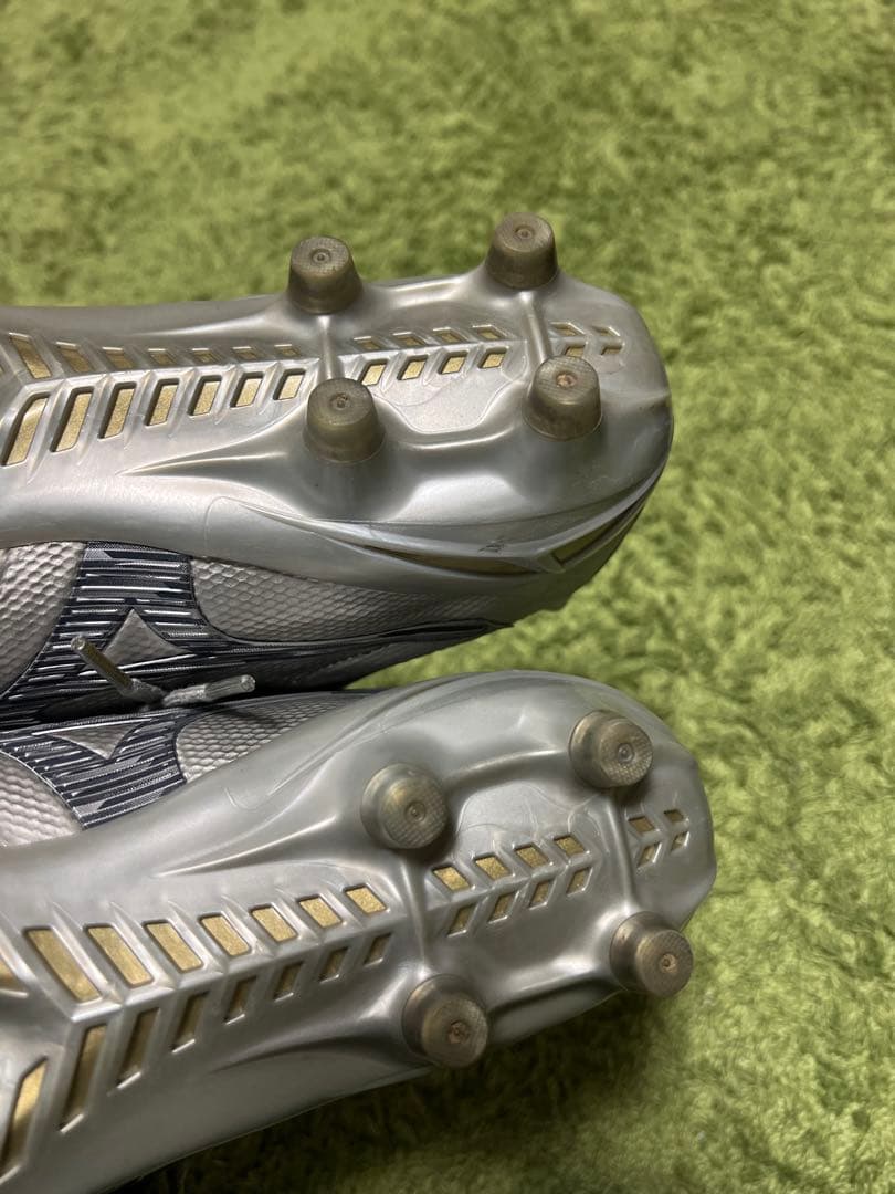 モレリアネオ4β 28センチ