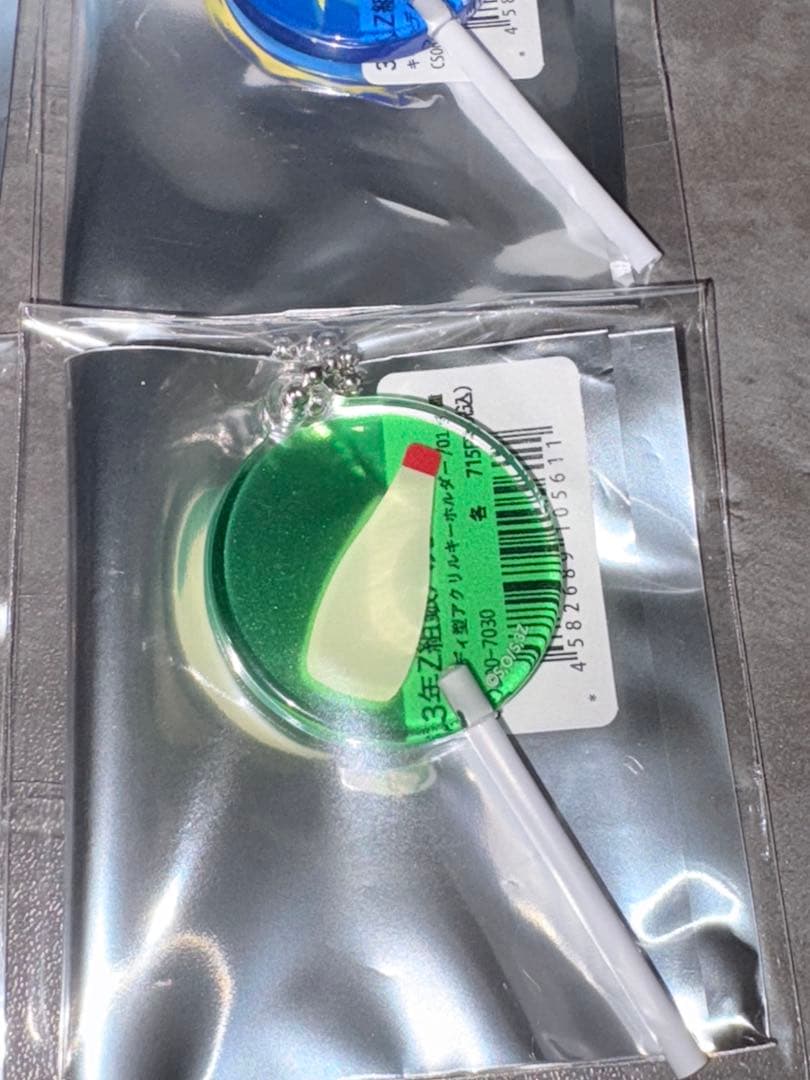 3年Z組銀八先生　缶バッジ　アクリルキーホルダー　まとめ売り