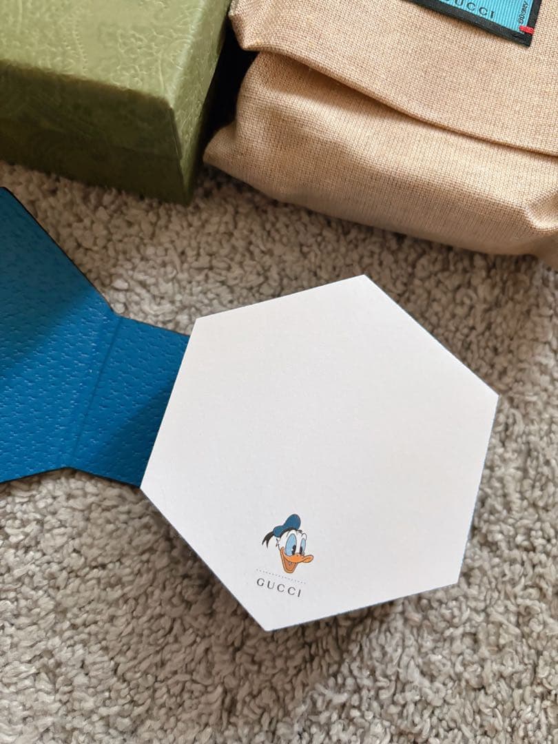 新品 GUCCI グッチ ディズニーコラボ　ドナルドダック メモ帳　ディズニー