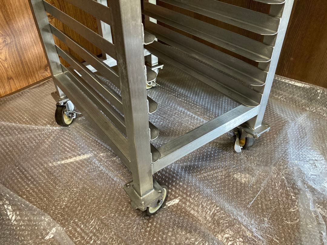 業務用トレイラック パンラック　キャスター付き　ベイキング天板ラック　12段