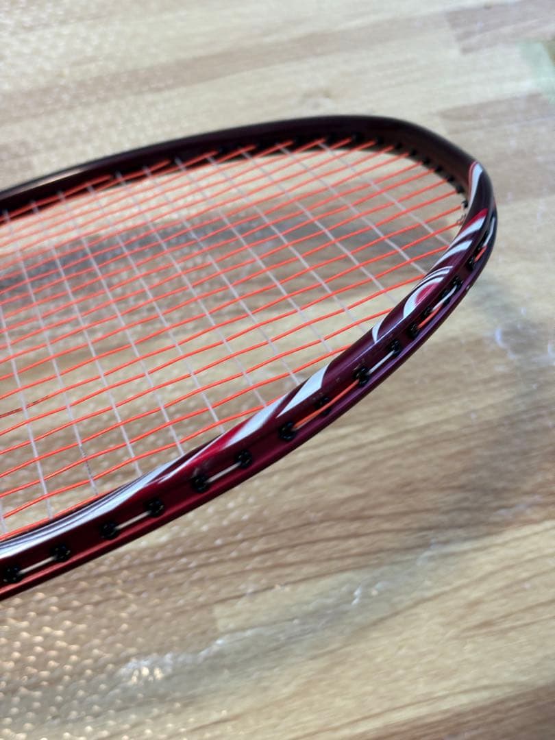 ヨネックス アストロクス100ZZ 4UG5バドミントンラケット エアロバイト