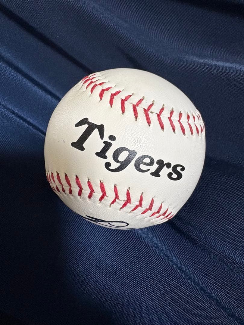 阪神佐藤輝明選手直筆サインボール球団公認球