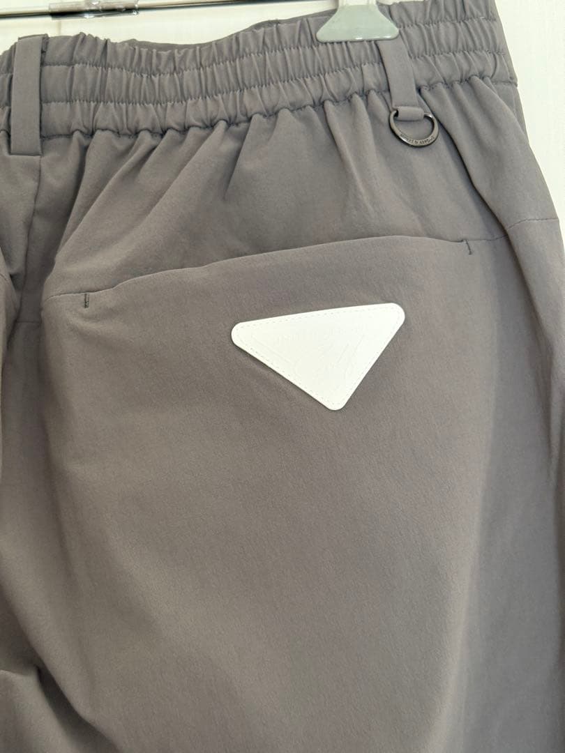 United arrows golf ジョガーパンツ