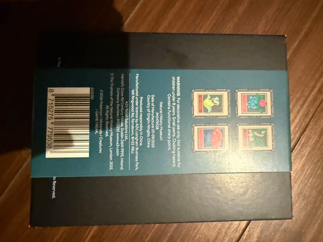 ポケモン30周年 ロンドン自然史博物館コラボ　ピンバッジ 4個セット
