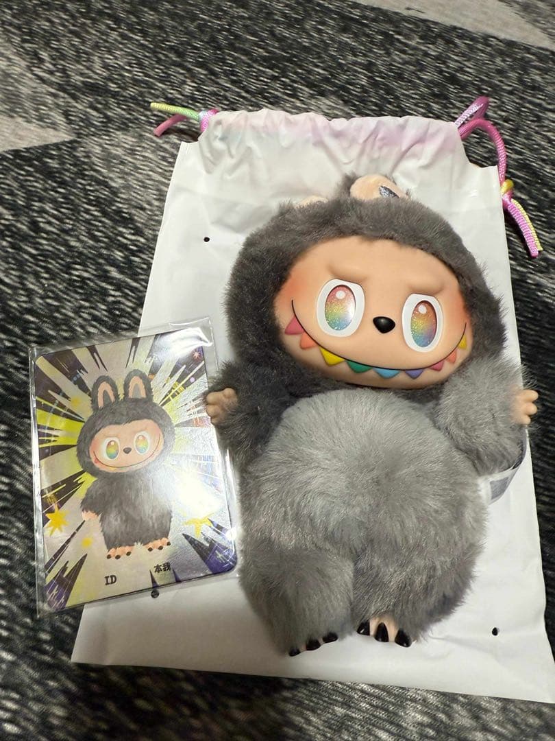 【みな】ラブブ POP MART ビッグイントゥエナジー シークレット