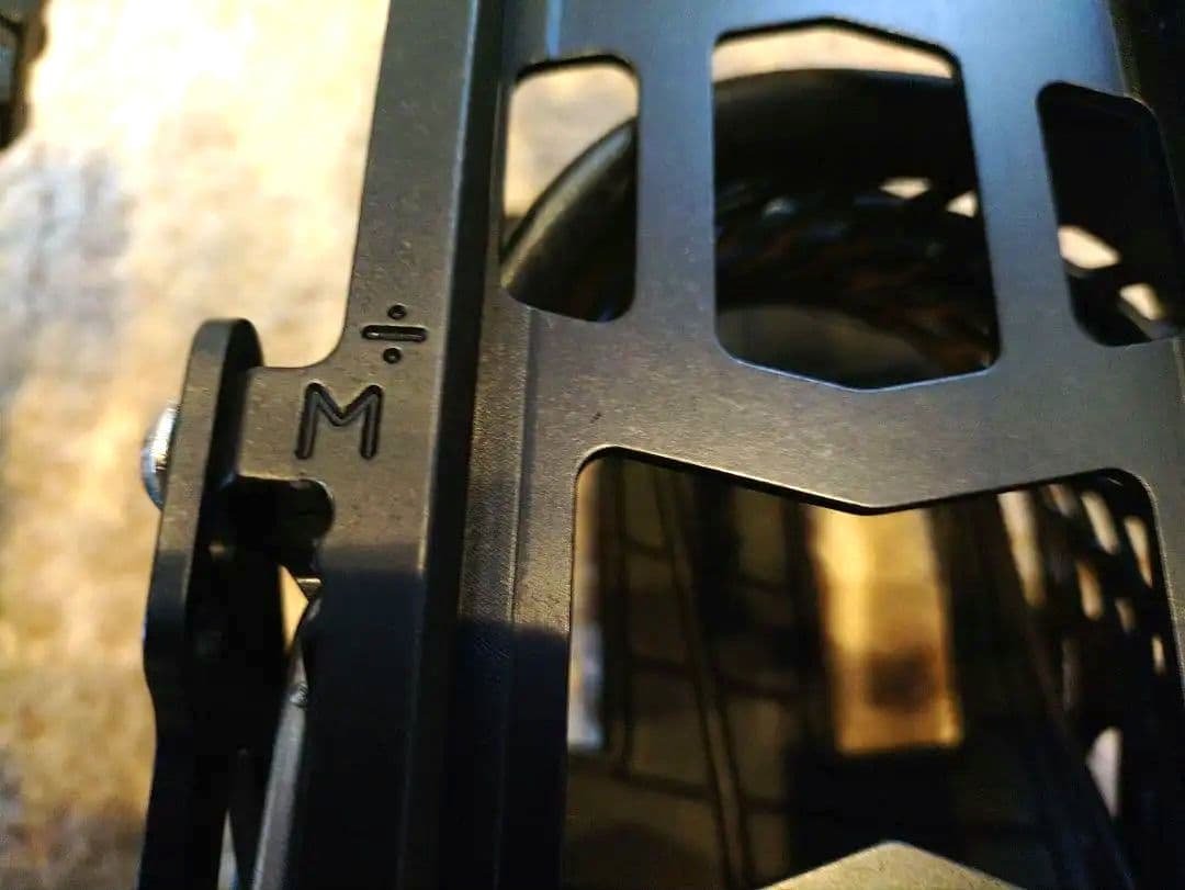 バートン ヒッチハイカー スプリット ビンディング M