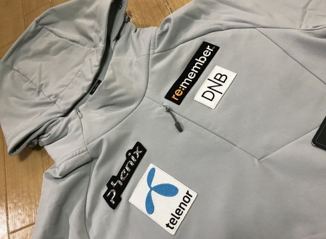 新品タグ付  PHENIX Norway Alpine Team パーカー S