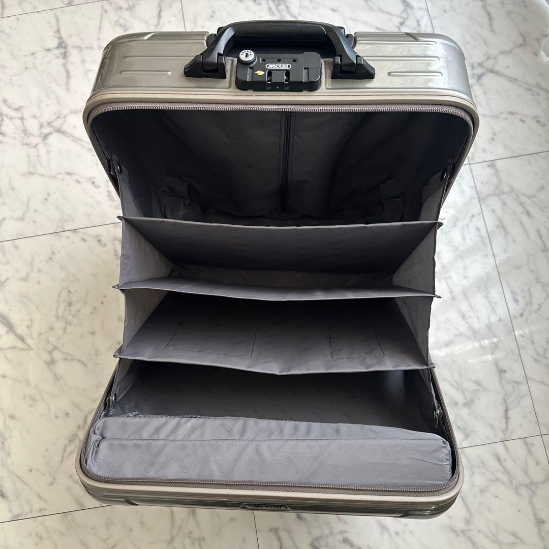 RIMOWA/リモワ製の2輪サルサ ビジネストロリー シャンパンゴールド 25L