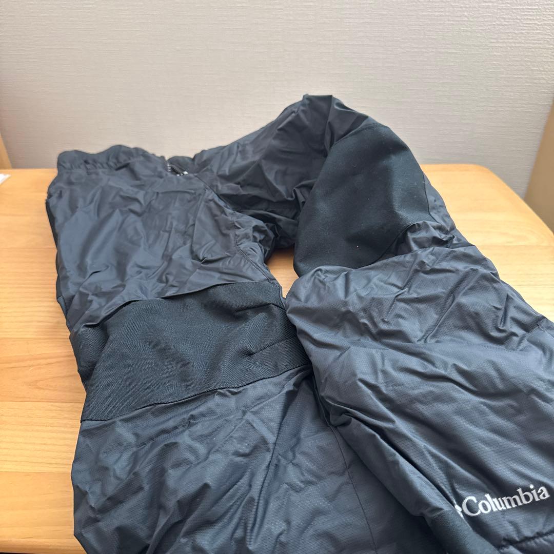 ※限定値下げ　キッズスノーウェアColumbia フード付き中綿コート XS