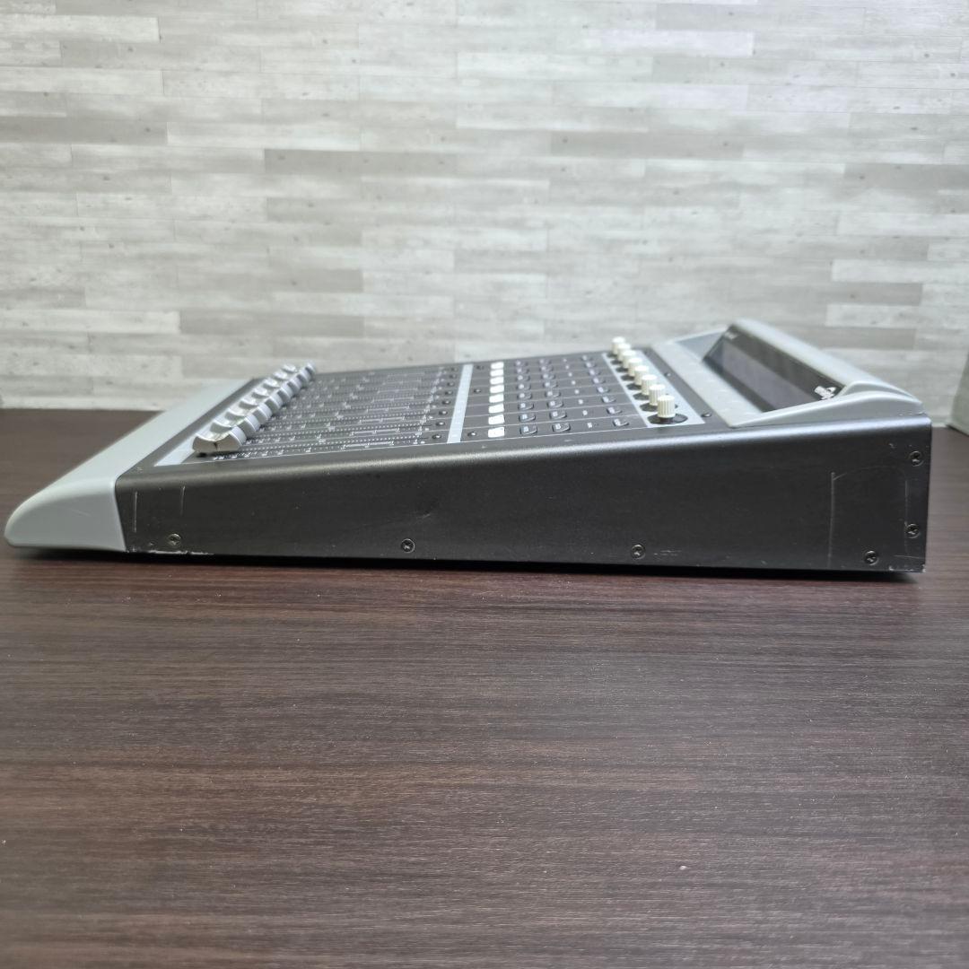 MIDI→USB接続 コントローラー・フェーダー 16チャンネル