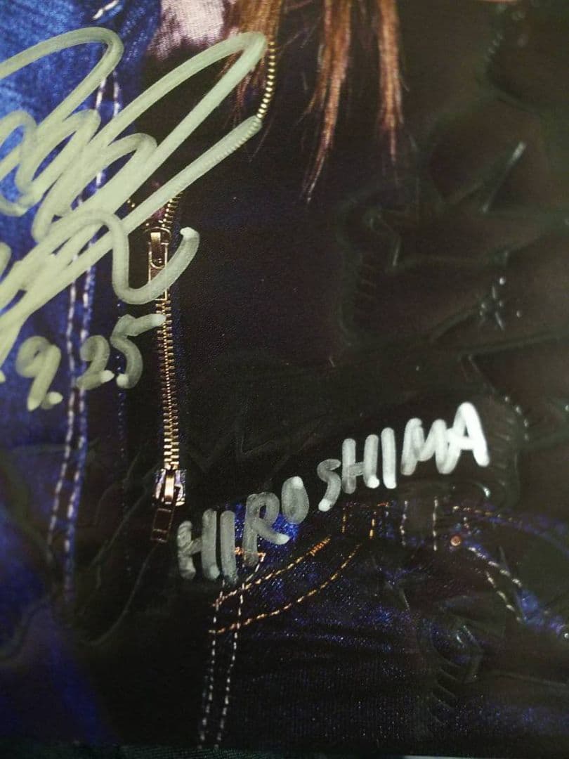 倉木麻衣LIKE A FUSE OF LOVE直筆サイン入り☆ツアーパンフレット