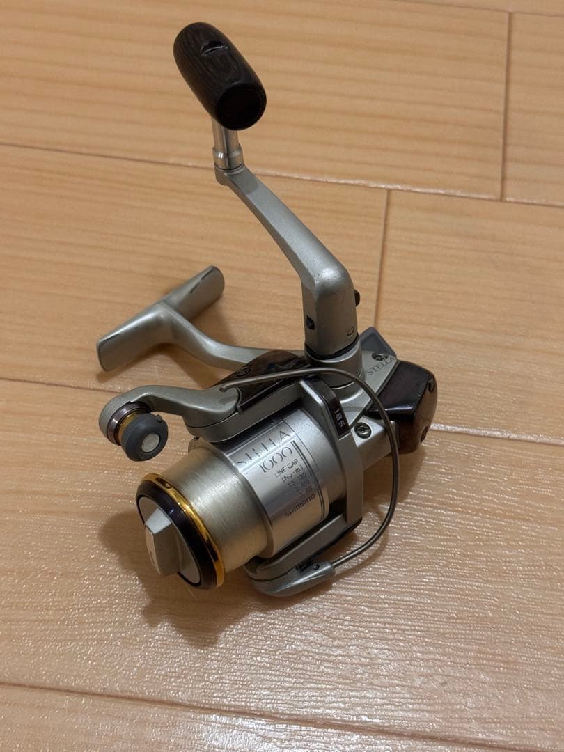 STELLA 1000F リール