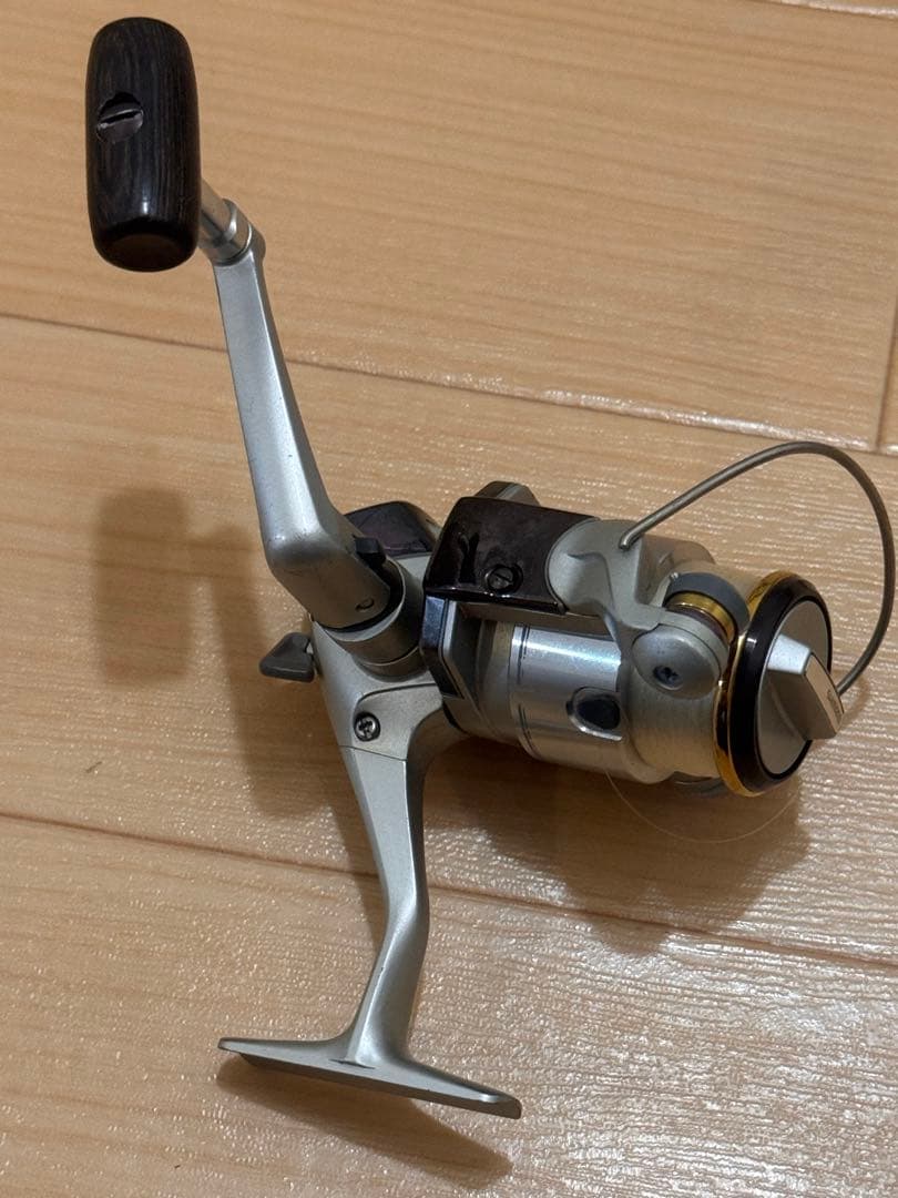 STELLA 1000F リール