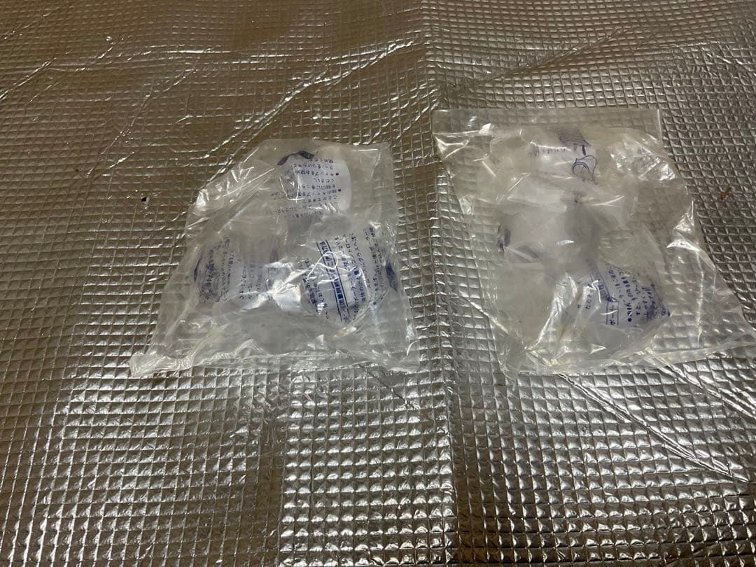 SUNTORY・WHISKY・WHITE。since 1923 1920ml。