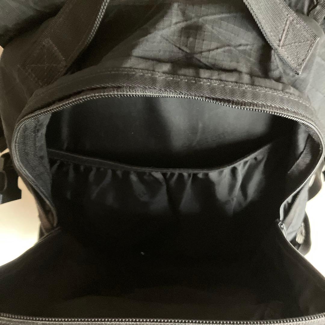 【美品です】Supreme 18FW バックパック