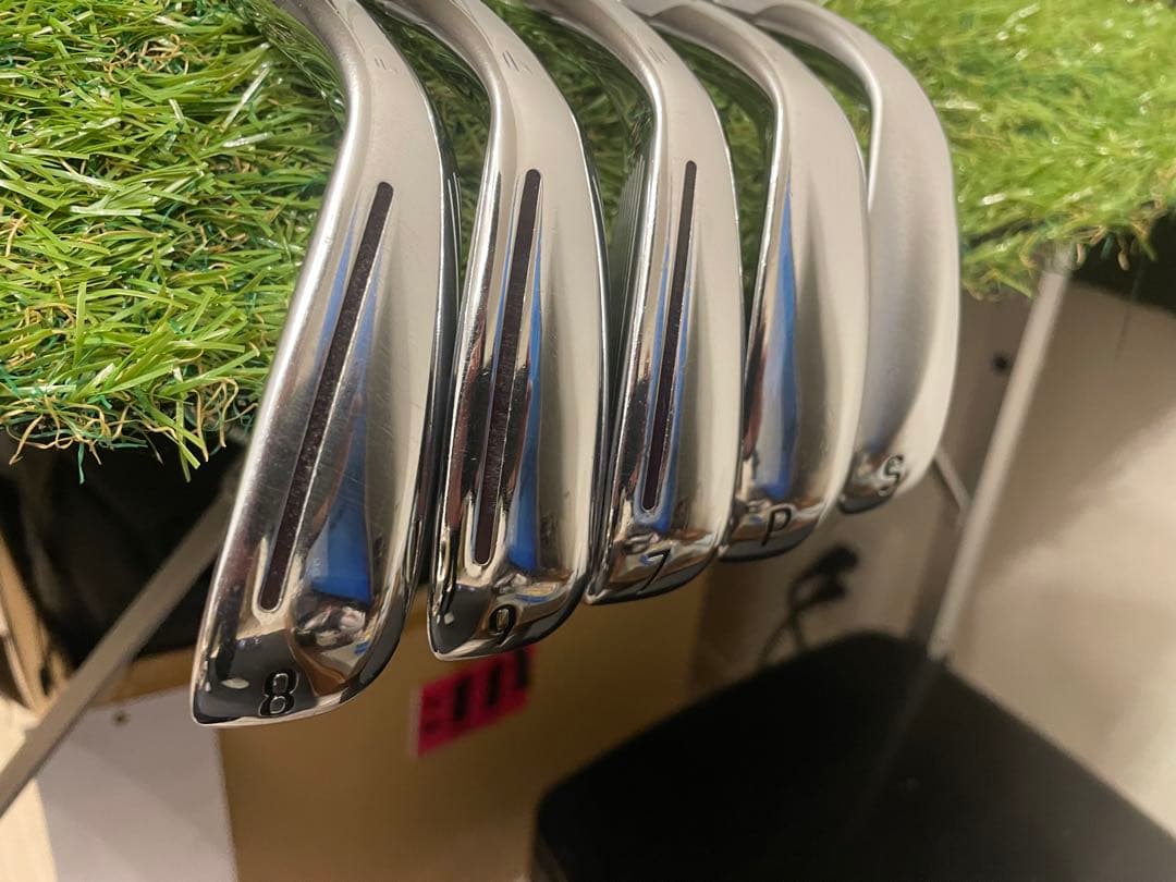 テーラーメイド レディースSIM GLOIRE アイアンセット 5本　L