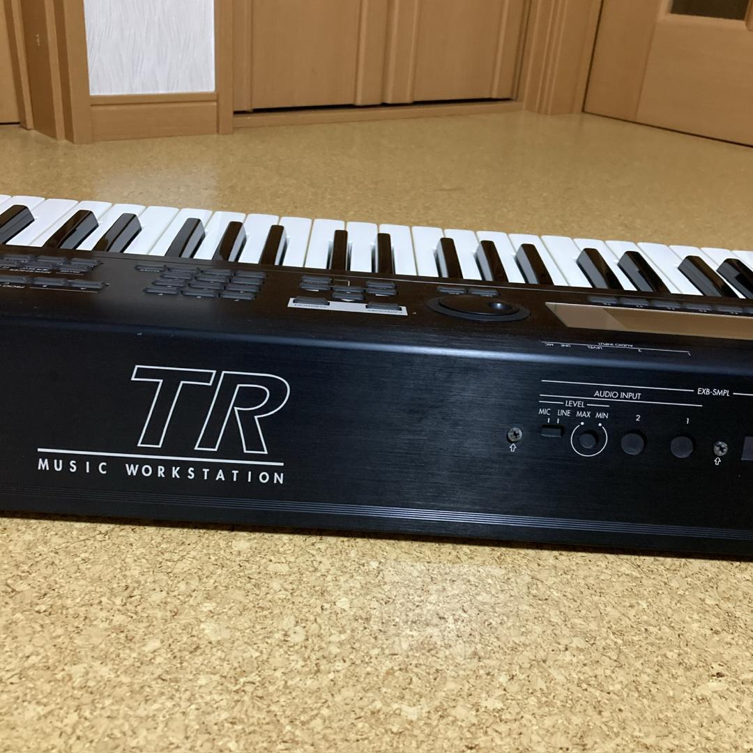 【ソフトケース付き】KORG TR61 シンセサイザー 61鍵盤