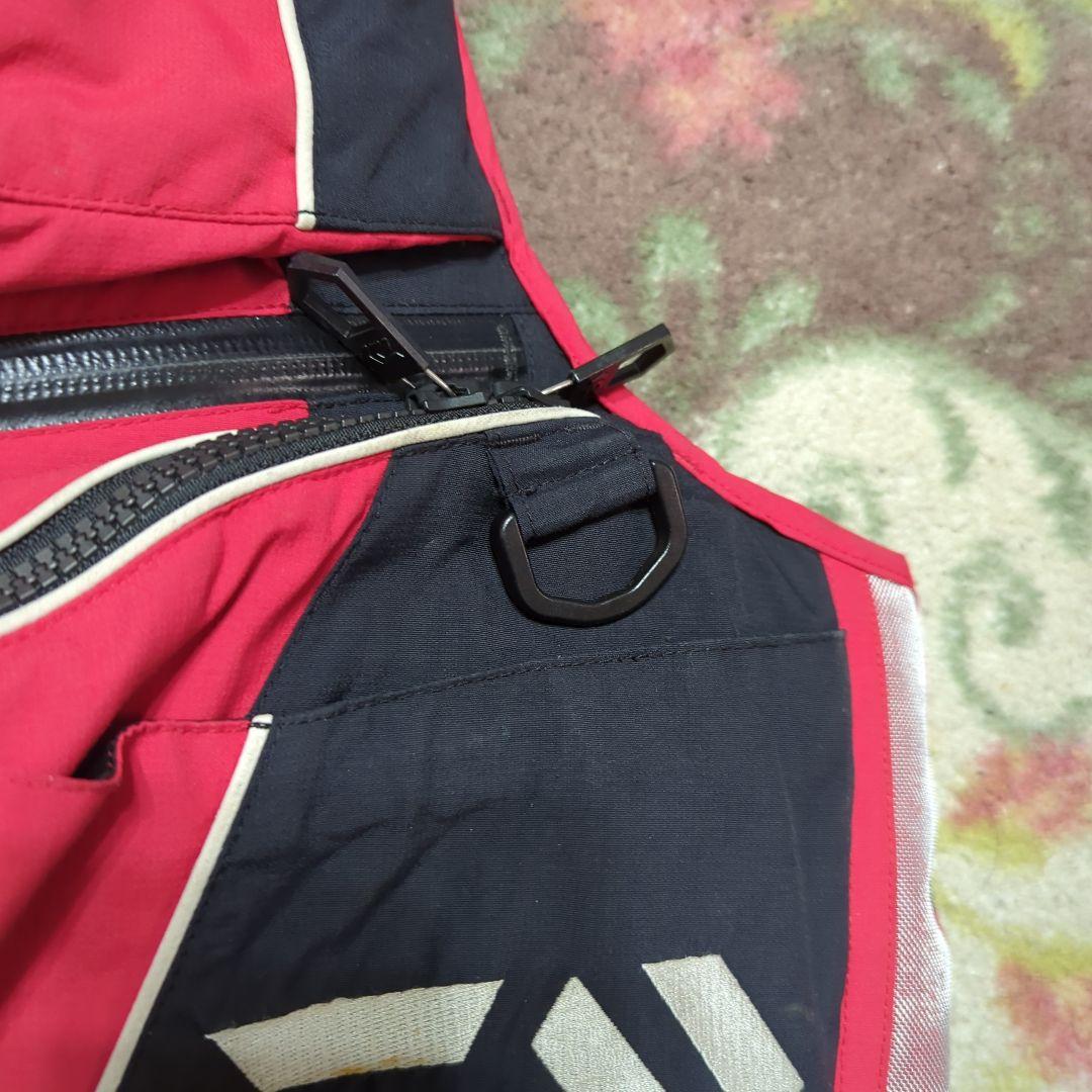 DAIWA ライフジャケット レッド ブラック