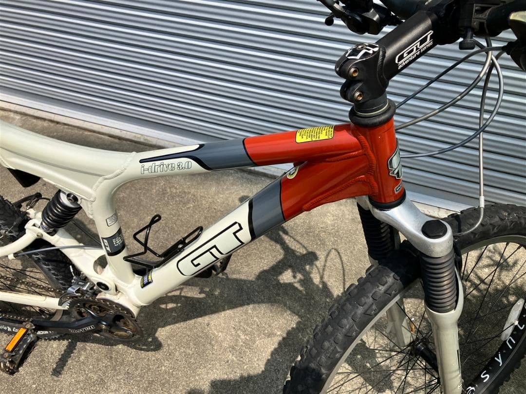 GT マウンテンバイク フルサスペンション 26インチ