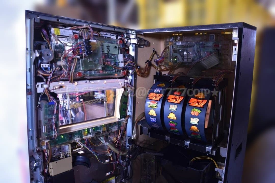 【入手困難】★エウレカセブンZ★サミー★人気アニメ★ART★ジャンク★