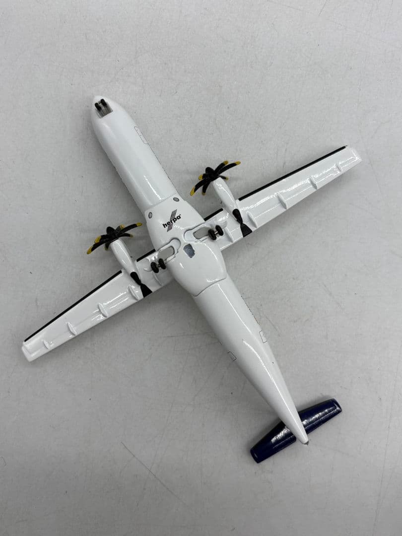 Lufthansa Regional ATR 72-500型機ダイキャストモデル