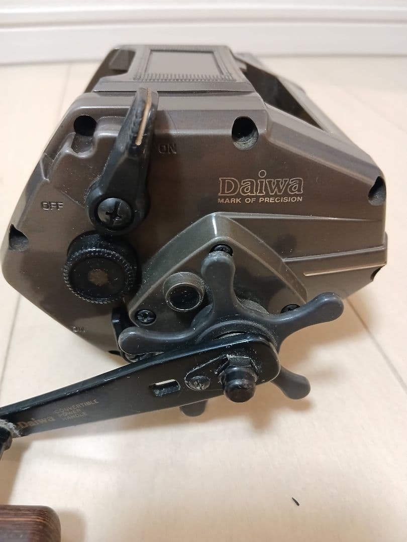 [ジャンク]　ダイワ　パワフルタナコン　SS-80　電動リール