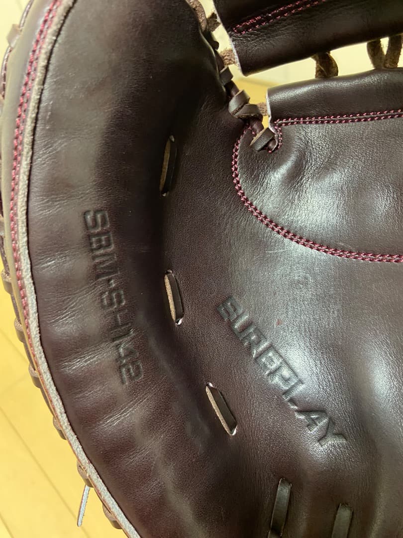 シュアプレイ　キャッチャーミット新品一般硬式用