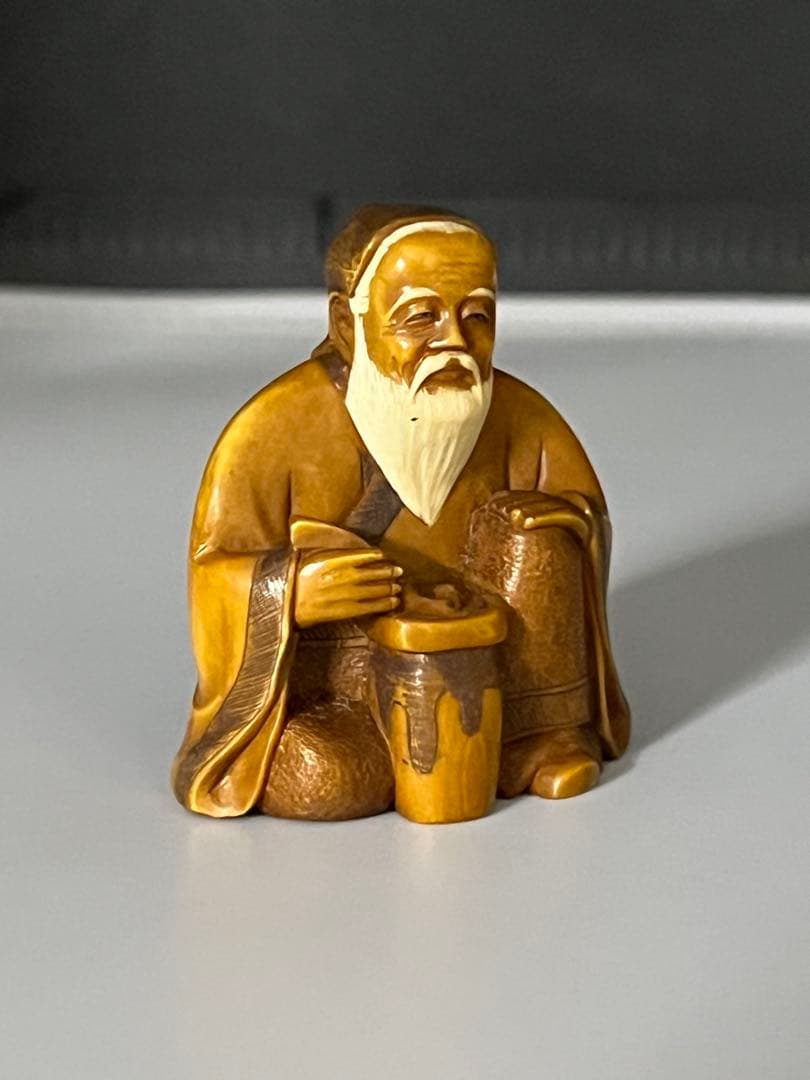 友之在銘　極上人物根付　47g