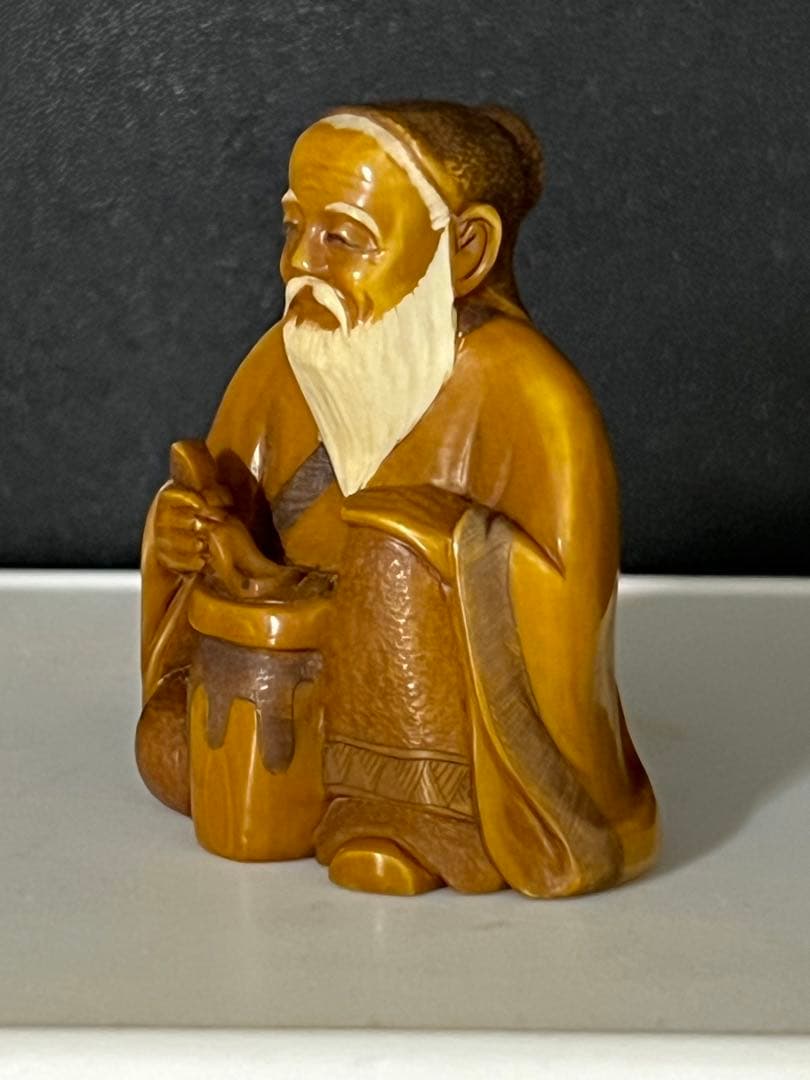 友之在銘　極上人物根付　47g