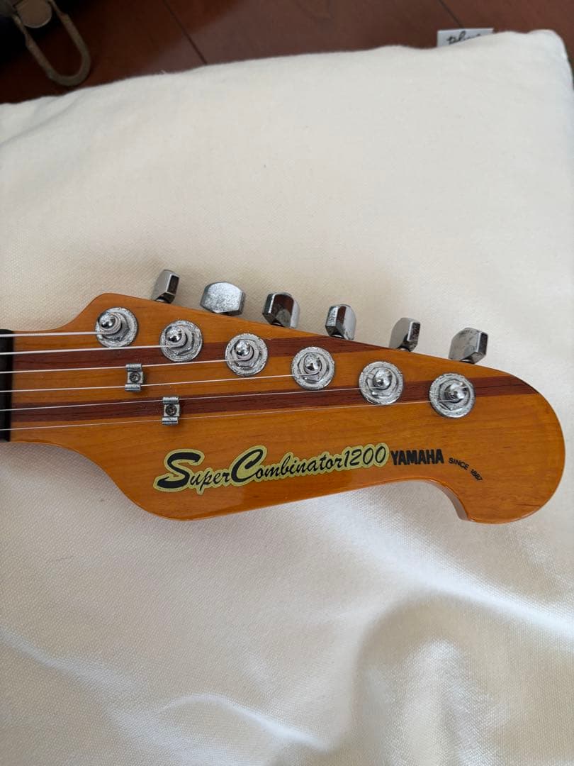 ヤマハビンテージエレキギター