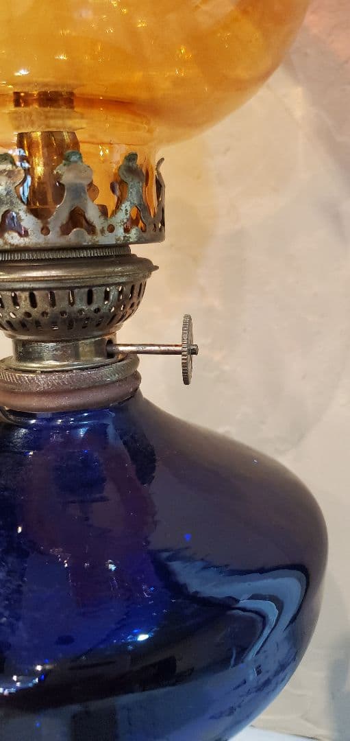 金魚鉢型　オイルランプ　かきあげ　波状紋　約４６cm コバルト　赤橙