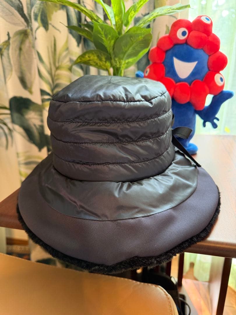 未使用⭐︎LANVIN Sport キルティング　冬用ハット　エレガント⭐︎