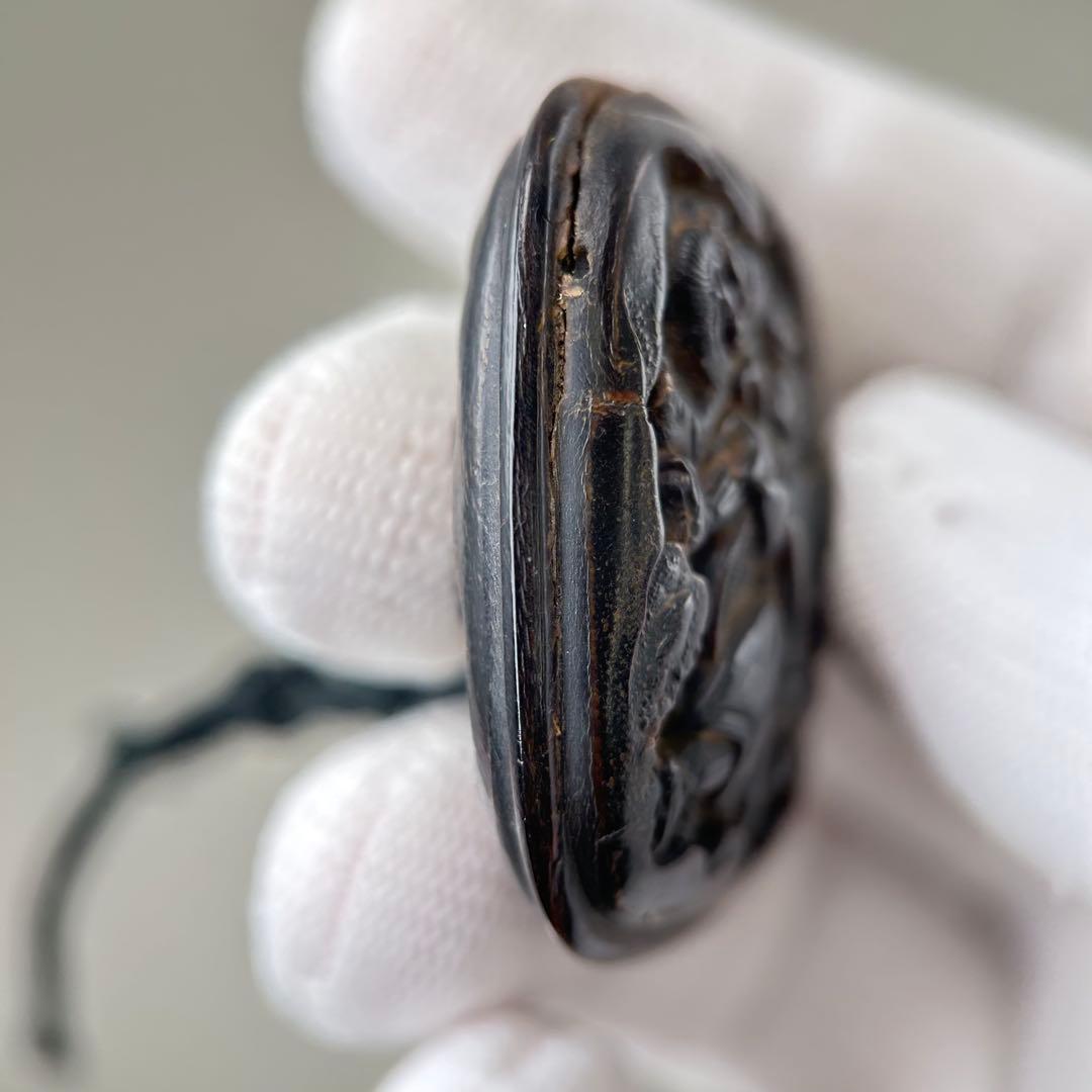 神話的なデザイン彫刻極上根付天然素材アンティーク骨董飾り物古美術置物細密細工