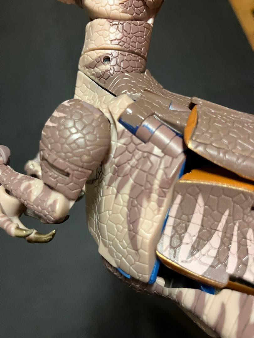 ダイノボット　マスターピース　MP-41