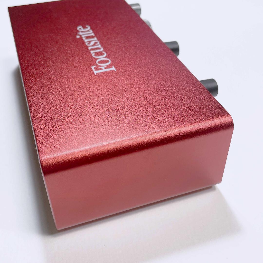 Focusrite Scarlett 2i2 Gen3 インターフェース