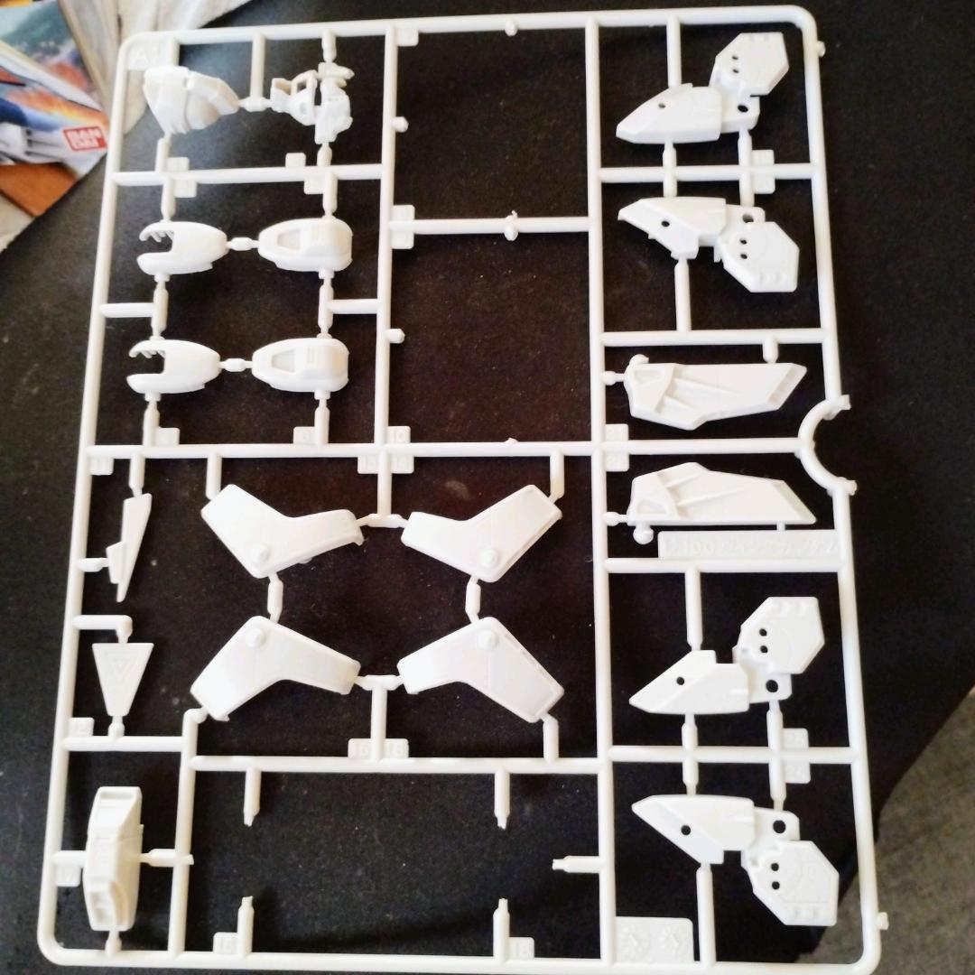 １体のみ両膝下素組★バラ売り❌️★HG★1/100★ガンダムウィング★６体セット