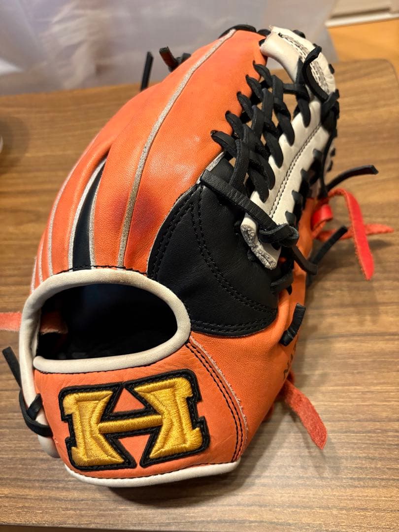 ハイゴールド軟式グラブ　ボール付き