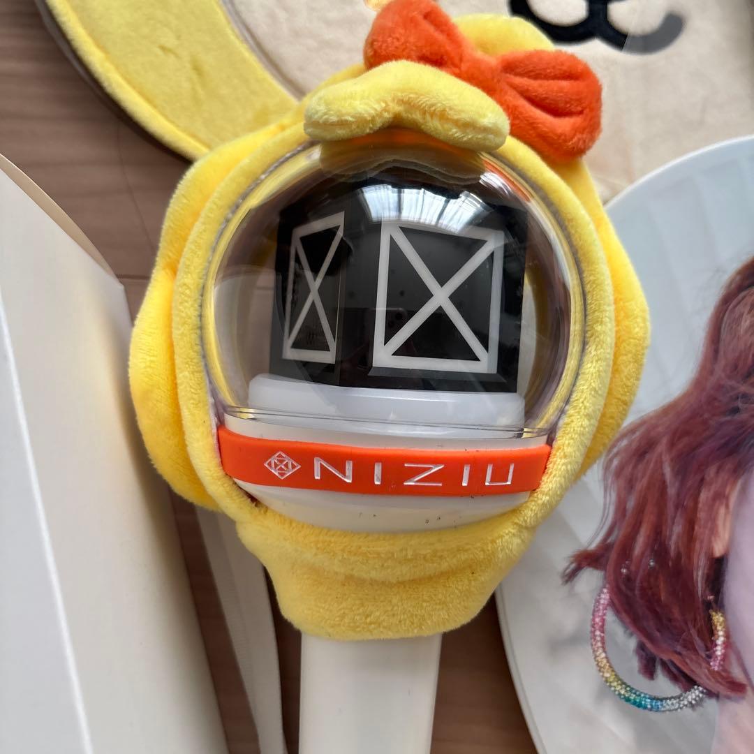 NiziUペンライト マコ