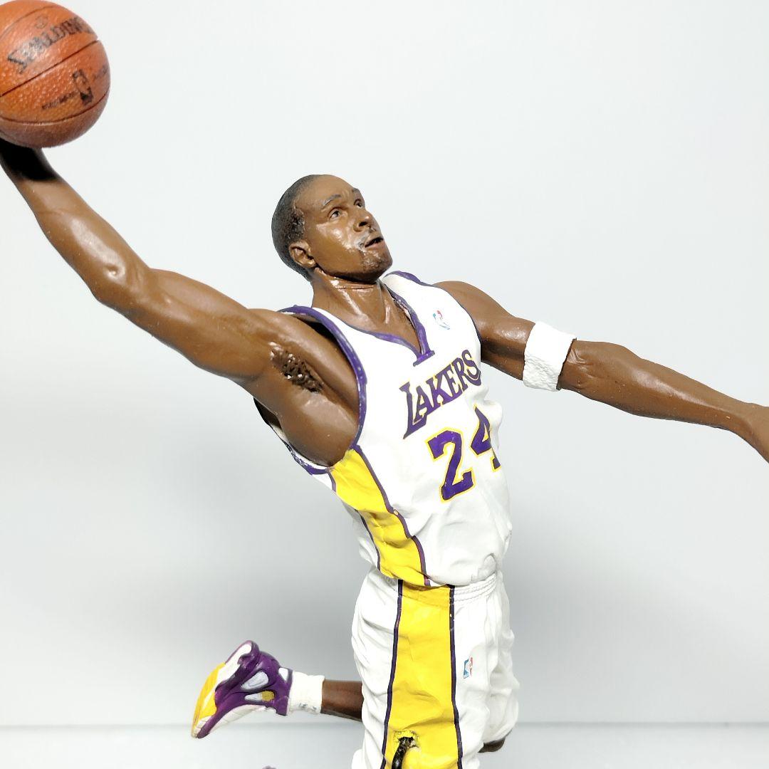 マクファーレントイズ NBA シリーズ17 コービー・ブライアント フィギュア