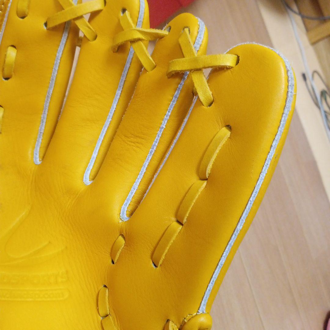 リンドスポーツ　硬式　ピッチャー用グローブ