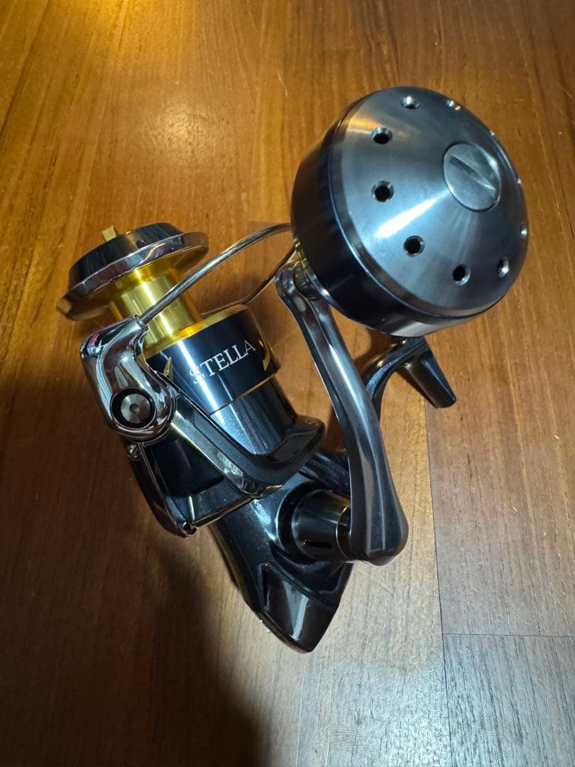 シマノ　13ステラSW8000HG 美品